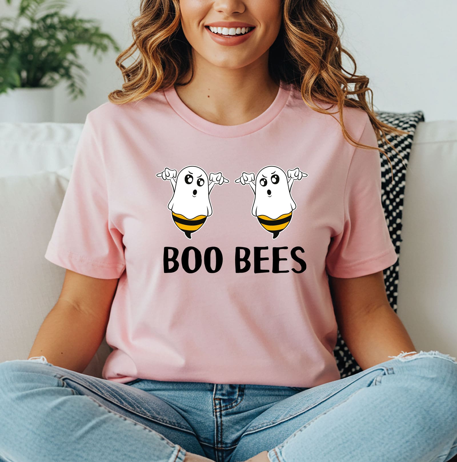 Halloween Boo Ghost Shirt | Funny Women’s Halloween Tee | Cute Ghost & Bees Graphic Shirt | Spooky Season Gift T-Shirt #4004