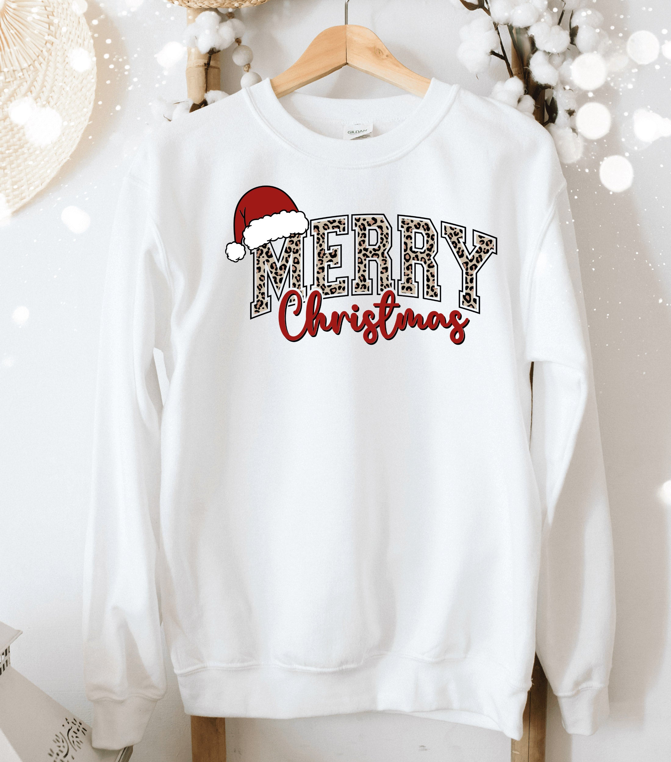 Cute Christmas Sweatshirt for Women | Cozy Winter Jumper & Holiday Crewneck Sweater | Perfect Festive Sweater for the Holiday Season