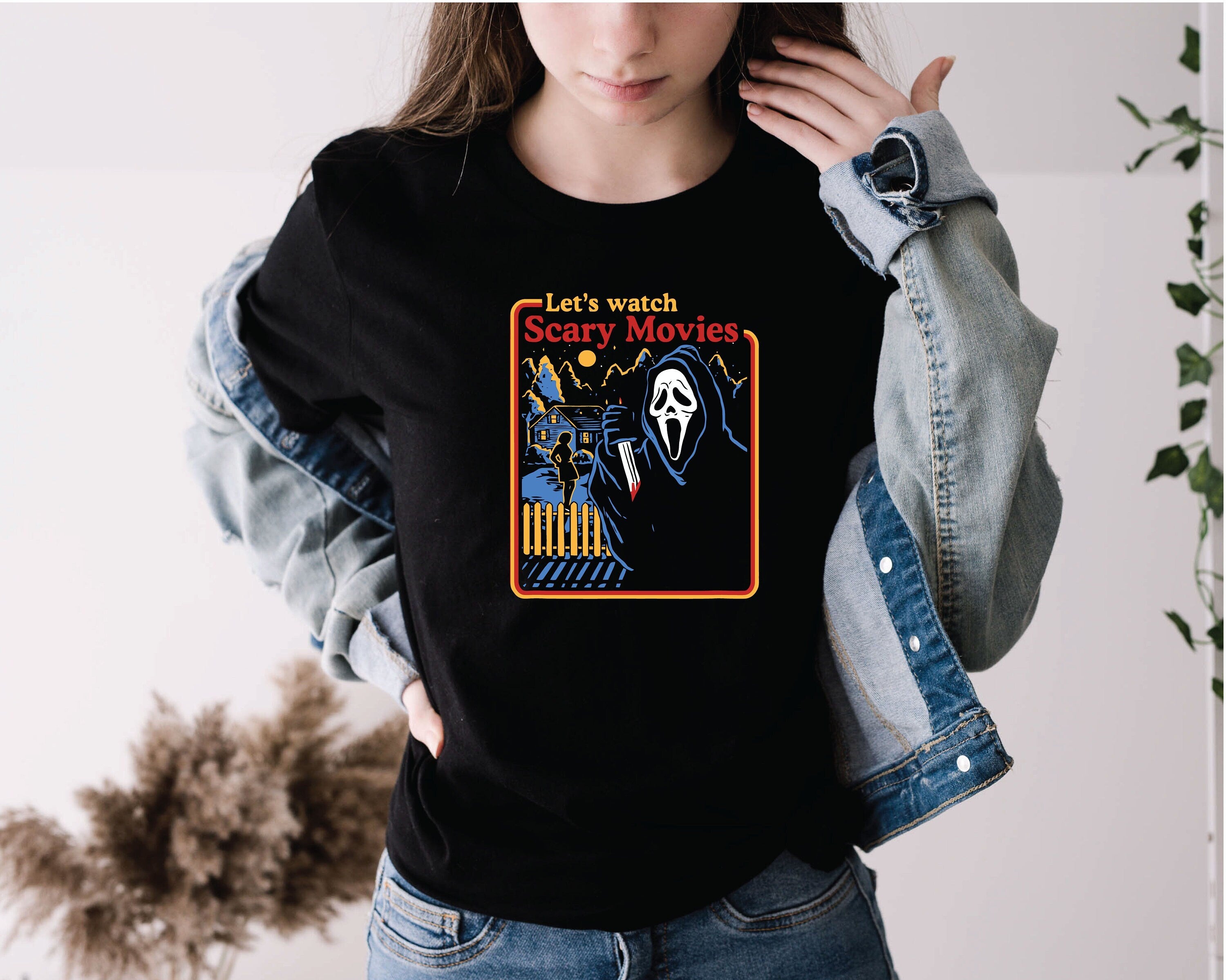 LET’S WATCH SCARY MOVIES Halloween T-Shirt – Horror Costume Tee, Scary Gift for Friend, Scream Movie Shirt, Spooky Vibes